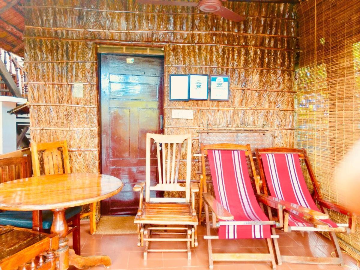 Malayalam Lake Resort Alappuzha Экстерьер фото